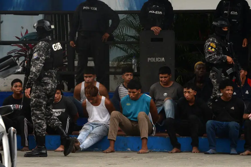 Ekvador'da son durum | Çete operasyonlarında 329 gözaltı 14