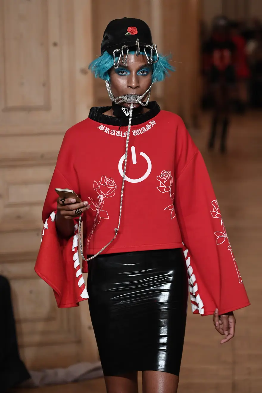 Klozetli selfie damgası (Fashion Week İstanbul) 3