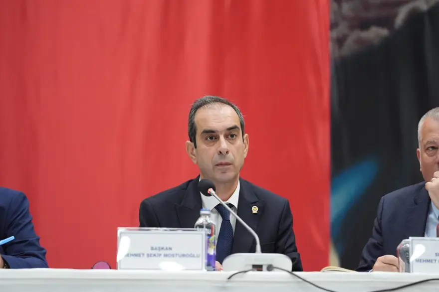 Fenerbahçe Kulübü Yüksek Divan Kurulu toplantısı başladı: Ali Koç ve Aziz Yıldırım bir arada! 1 Fenerbahçe Kulübü Yüksek Divan Kurulu toplantısı başladı: Ali Koç ve Aziz Yıldırım bir arada! 1