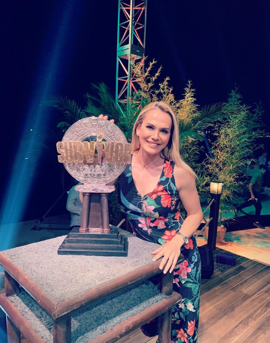 NAGİHAN KARADERE KİMDİR? 43