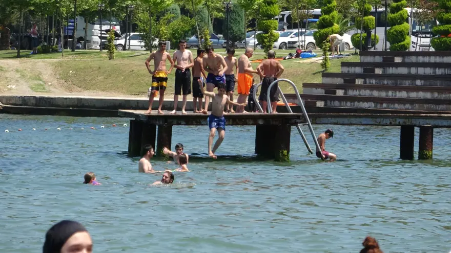 Plajlarda hafta sonu yoğunluğu 28 Plajlarda hafta sonu yoğunluğu 28