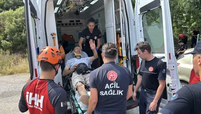Antalya'da yamaç paraşütü kazası: Pilot yaralandı