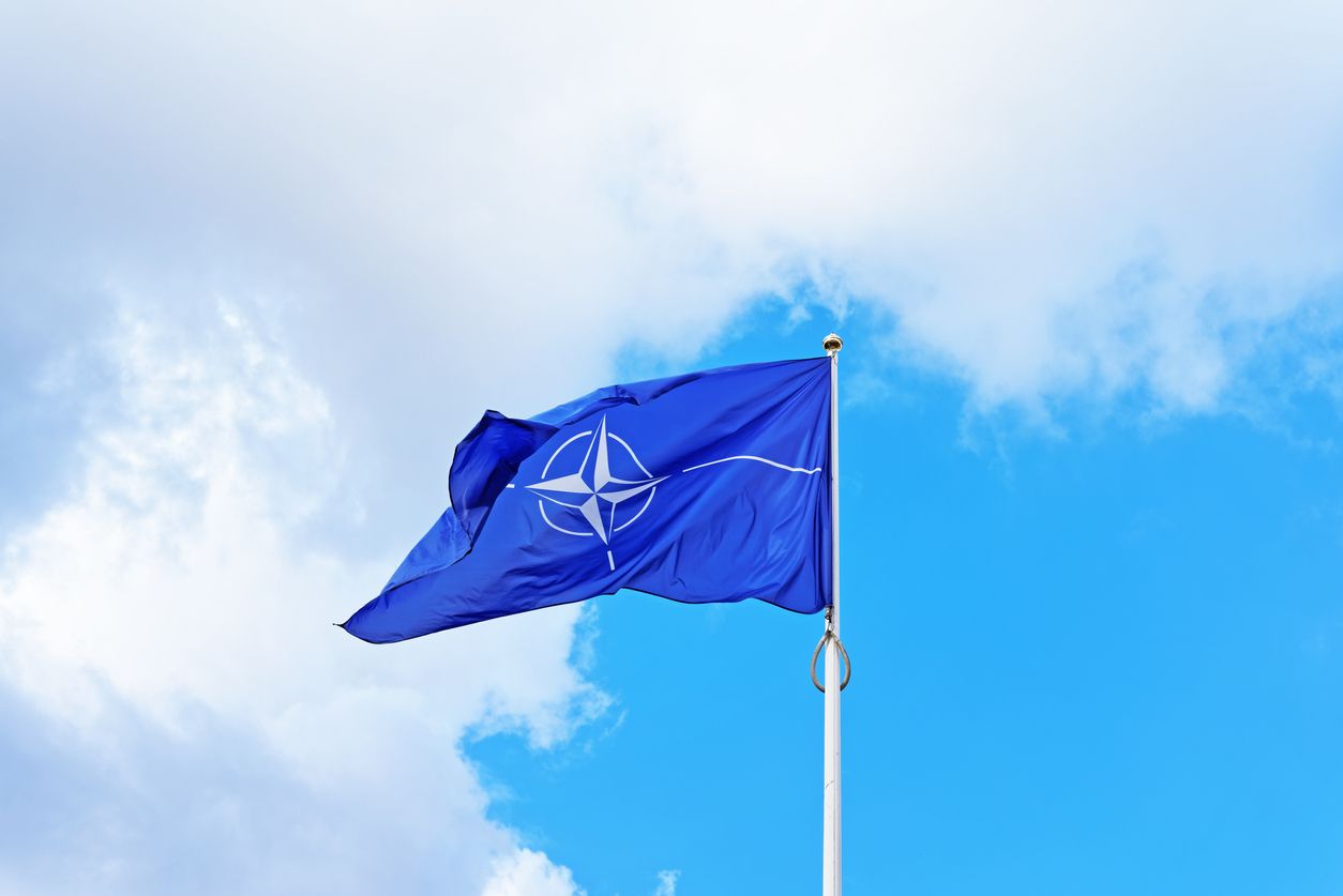 NATO'dan Sırbistan ve Kosova'ya diyalog çağrısı