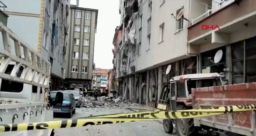 Çorum'da bir binada doğalgaz patlaması: 1 can kaybı, 33 yaralı 3