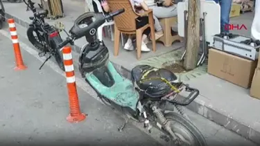 Elektrikli bisiklet otomobile çarptı: 3 yaralı