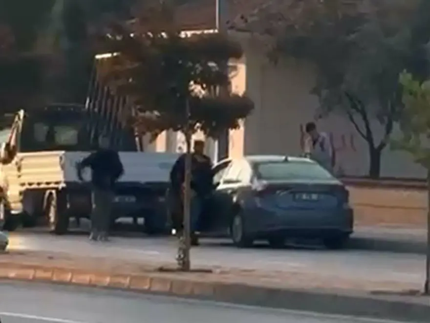 Okul müdürüne pusu: 17 yaşındaki kantinci çocuklarının yanında vurup kaçtı 5