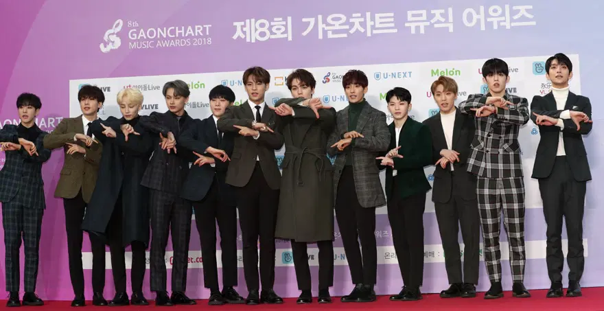 Time'a göre 2020'nin en iyi K-pop şarkıları ve albümleri 2 Time'a göre 2020'nin en iyi K-pop şarkıları ve albümleri 2