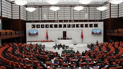 Mali ve Orta Afrika tezkeresi Meclis'ten geçti