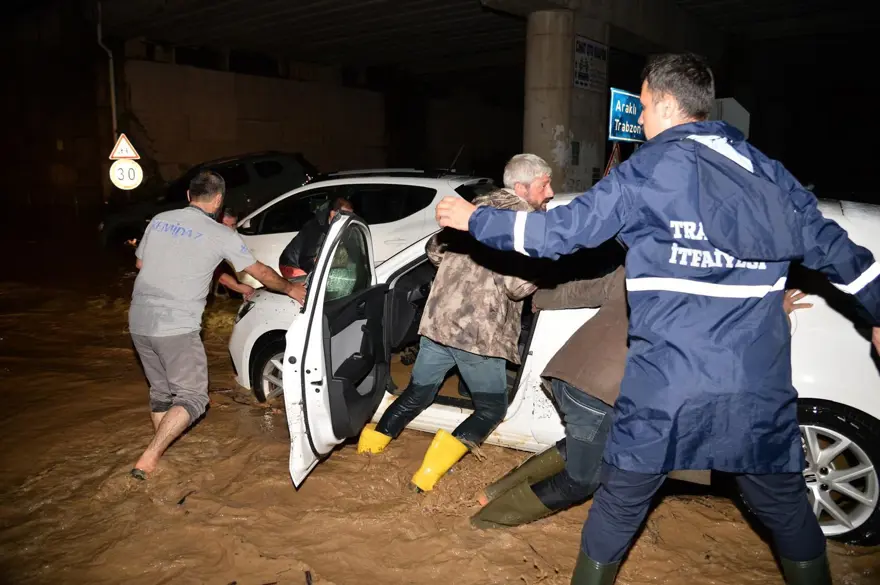 NAKİL HATLARINDAKİ ARIZALAR GİDERİLDİ 3