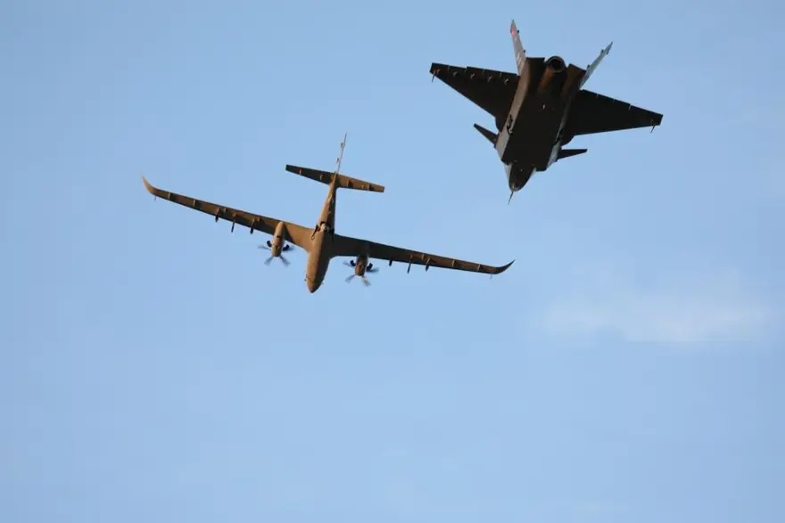 Kızılelma ve Akıncı'dan kol uçuşu 7