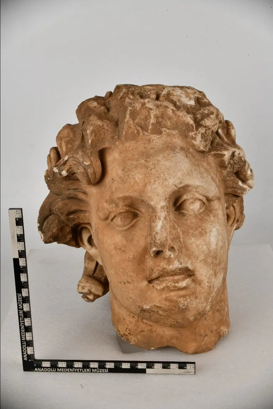 ABD'DEN GÖNÜLLÜ İADE ALINAN HEYKEL BAŞI 9