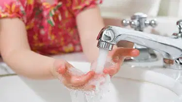 "Gripten korunmak için eller sık sık yıkanmalı"