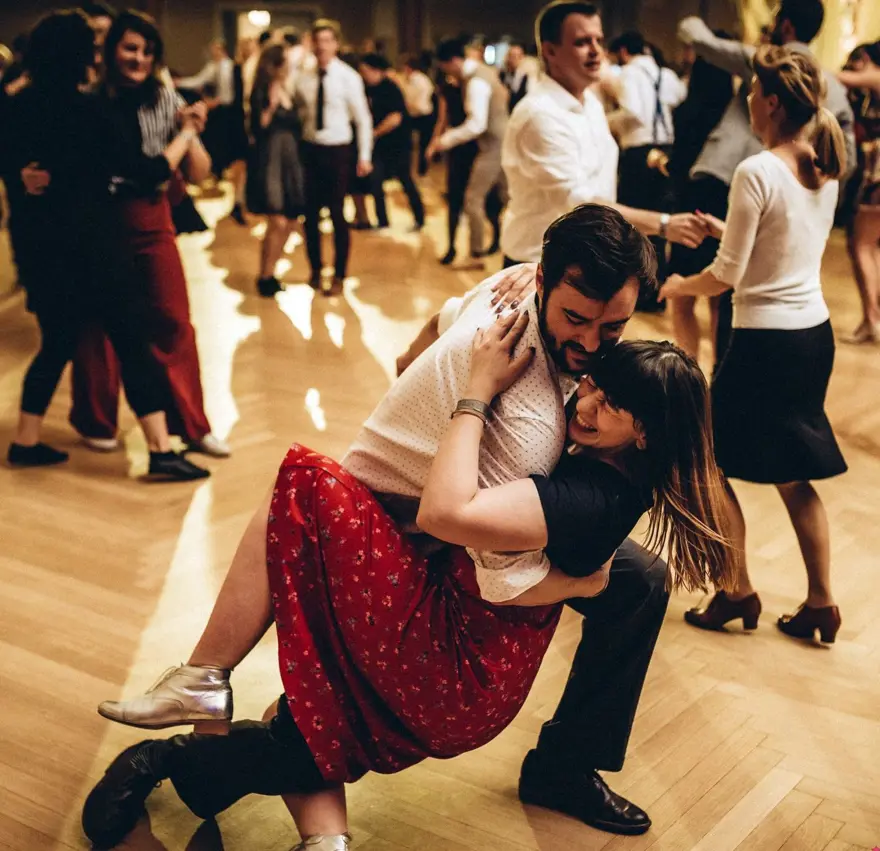 TEM’de feci kaza: Sırp dansçı öldü, arkadaşları yaralı 