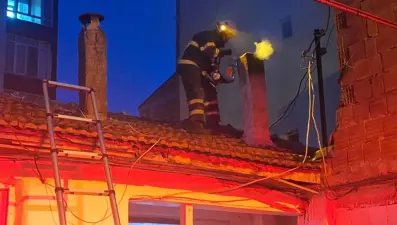 Baca yangını paniğe neden oldu