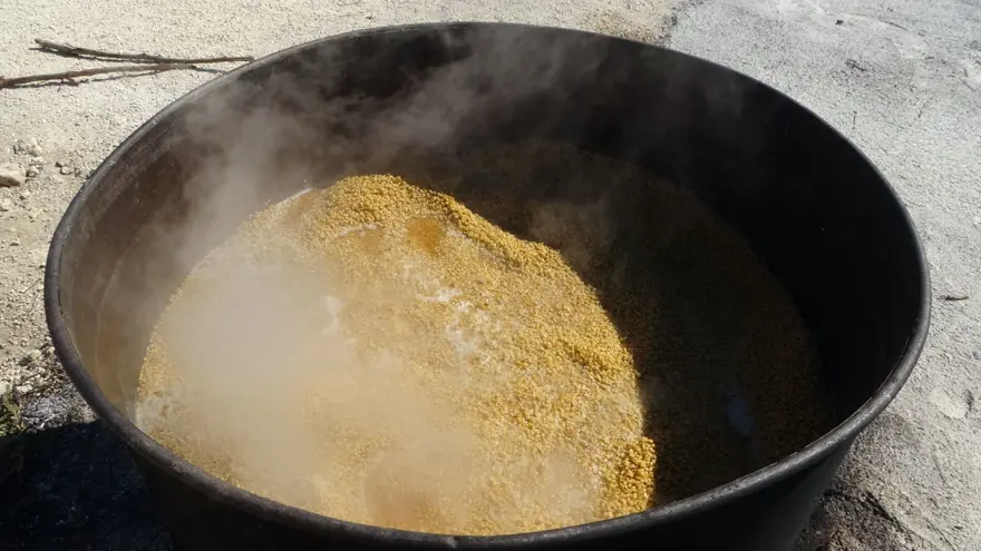 Her yıl Ağustos'ta başlayıp, Eylül'de bitiyor: Kazanlar kaynamaya başladı 3