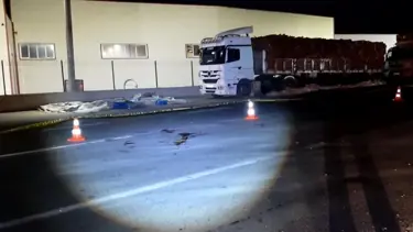 TIR şoförünün acı sonu: Yükünü boşaltmaya hazırlanıyordu