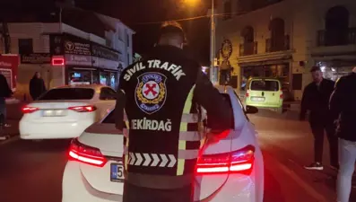 Alkollü sürücü sivil polisi vale sanınca yakalandı