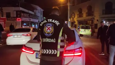 Alkollü sürücü sivil polisi vale sanınca yakalandı