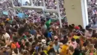 Brezilya’daki AVM açılışında Covid-19 unutuldu