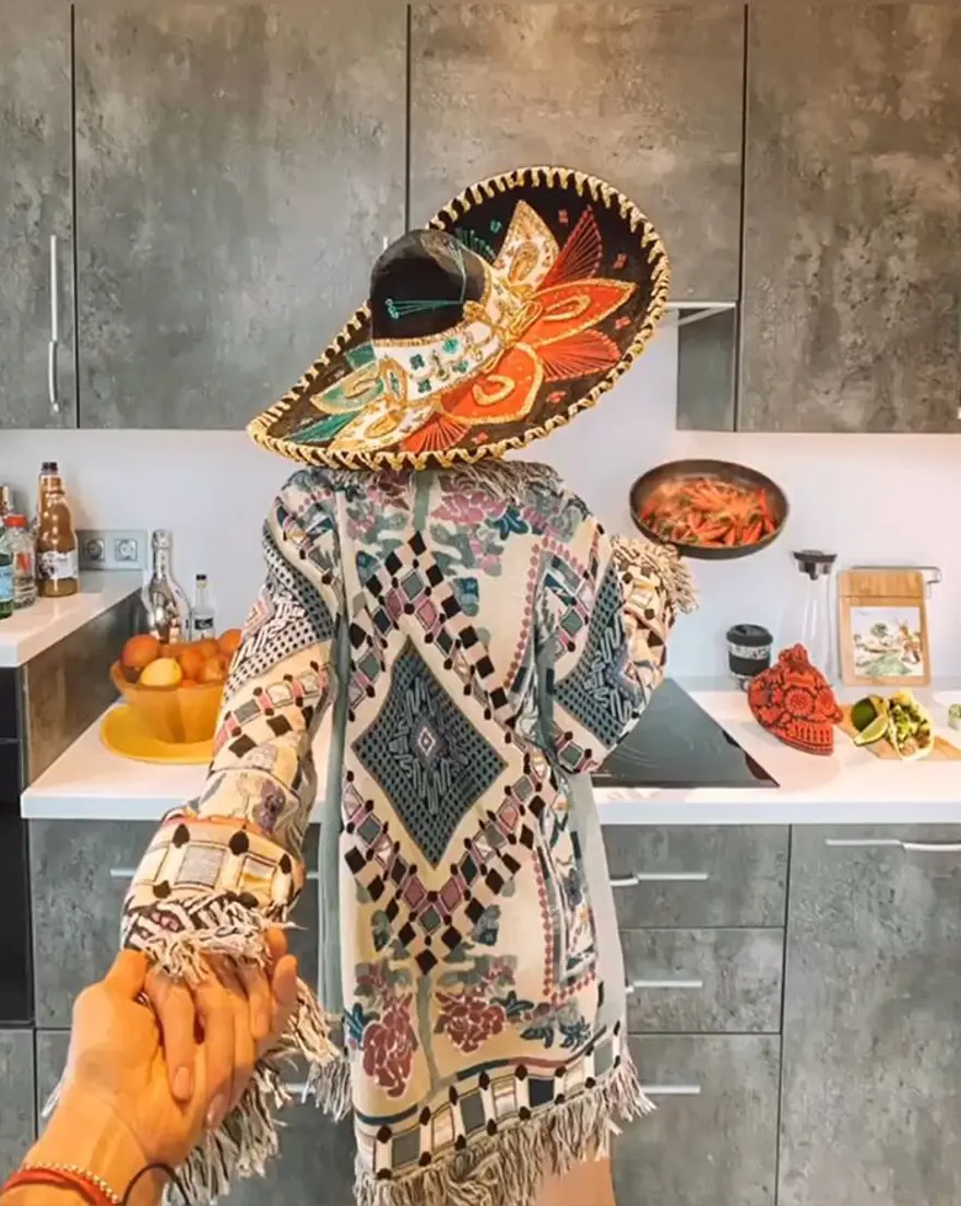 Karantina günlerinde evde yaratıcı seyahat fotoğrafları 27 Karantina günlerinde evde yaratıcı seyahat fotoğrafları 27