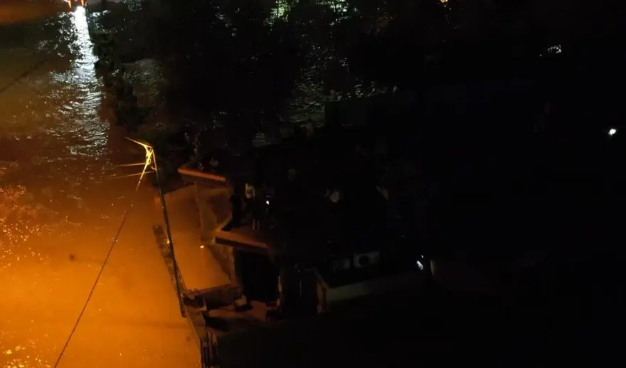 ÇATIDA MAHSUR KALDILAR 40