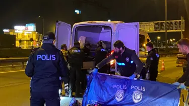 TEM'de motosikletiyle asfalt yenileme aracına çarptı: 1 ölü