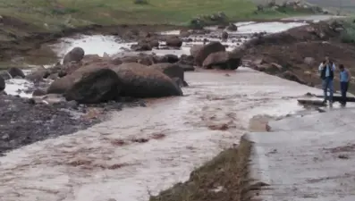 Ağrı'da sele kapılan bir çocuk hayatını kaybetti
