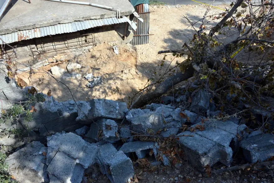 Kazıda kemikler bulundu: 25 yıl sonra cinayete kurban gittikleri anlaşıldı 9