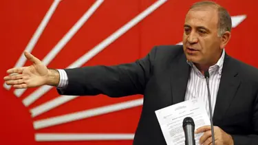 Tekin: CHP ikmal yapacağınız istasyon değil