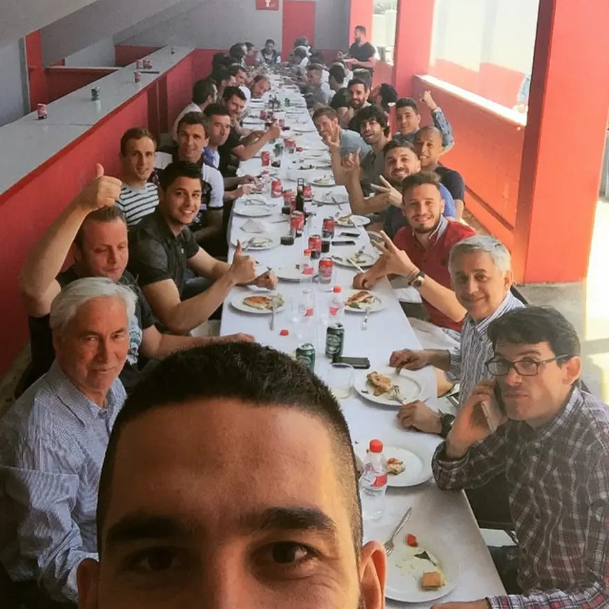 Arda Turan'ın 15 milyon euroluk malikanesi 232 Arda Turan'ın 15 milyon euroluk malikanesi 232