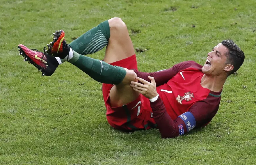 Cristiano Ronaldo'nun gözyaşları 7 Cristiano Ronaldo'nun gözyaşları 7