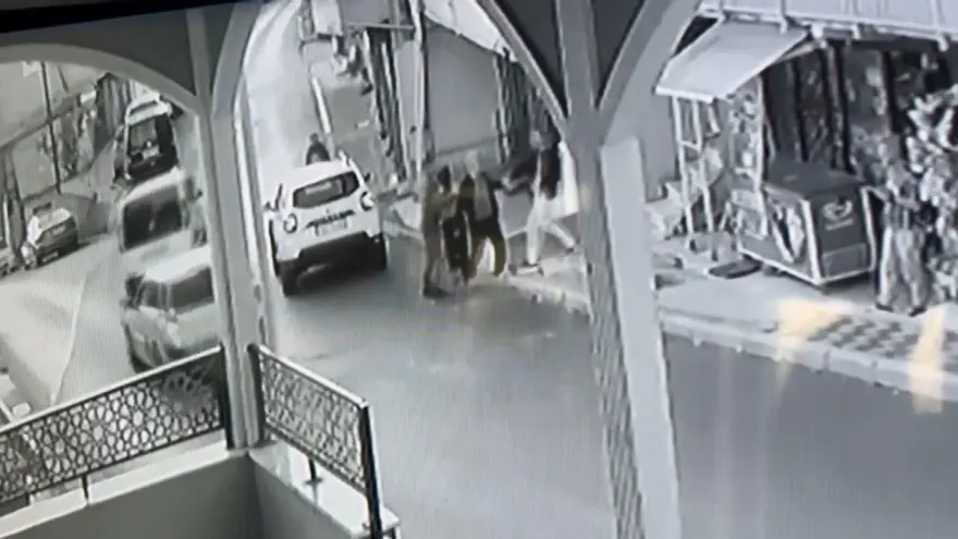 İstanbul'da akrabalar arasında bıçaklı kavga 5