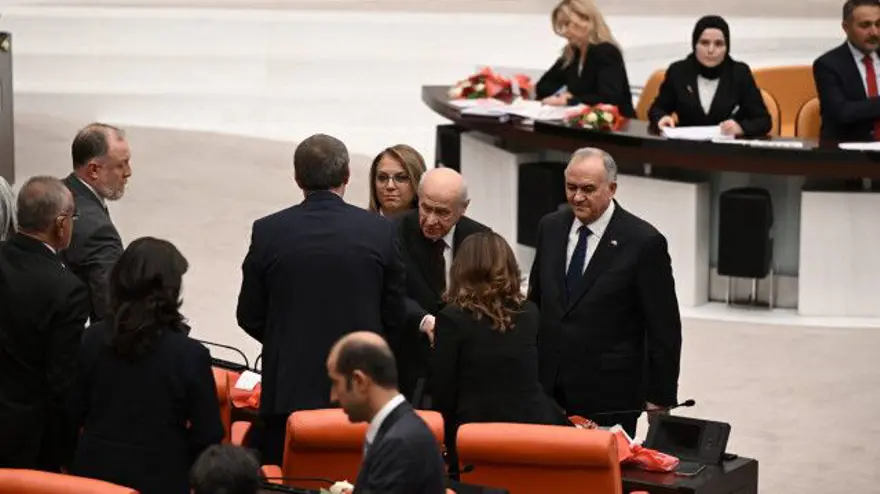 BAKIRHAN YENİ BİR BAŞLANGIÇ ÇAĞRISI YAPTI 2