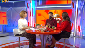 Ceyda Düvenci ile Bambaşka Sohbetler: Öğretmenler Günü özel