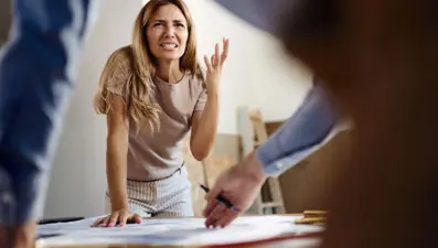 Depresyon, bipolar bozukluk, şizofreni... Hangi meslek hangi ruh hastalıklarını tetikliyor?