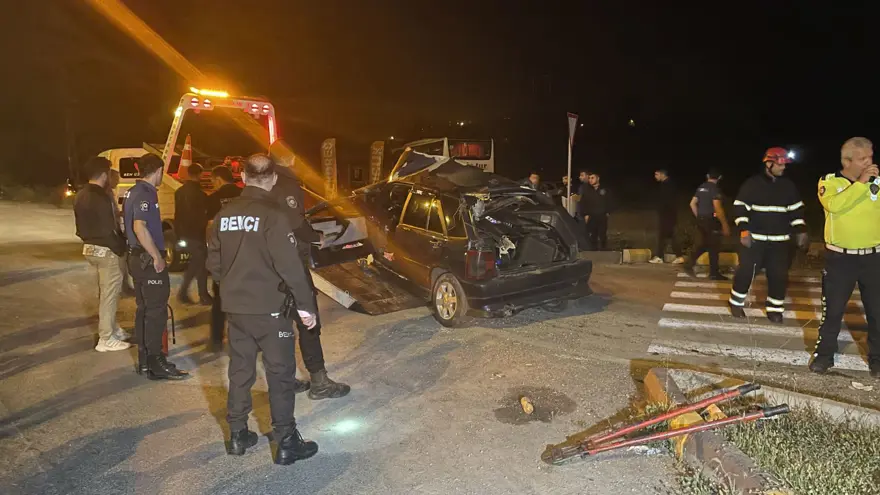 Zonguldak'ta yolcu otobüsü ile otomobil çarpıştı: 2 ölü, 2 yaralı 6
