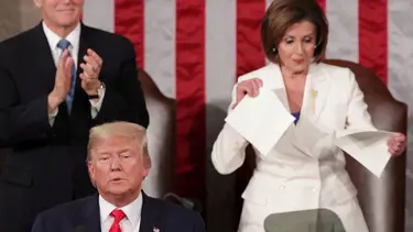 Trump, seçimden önceki son 'Birliğin Durumu' konuşmasını yaptı: Pelosi konuşma metnini yırttı