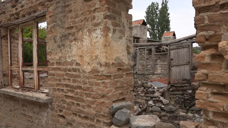 Helenistik dönemde kurulan Attouda Antik Kenti'nde yaşam devam ediyor 11