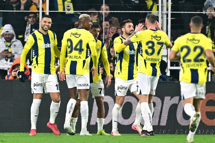 Fenerbahçe yönetiminden Galatasaray derbisine özel prim Fenerbahçe yönetiminden Galatasaray derbisine özel prim