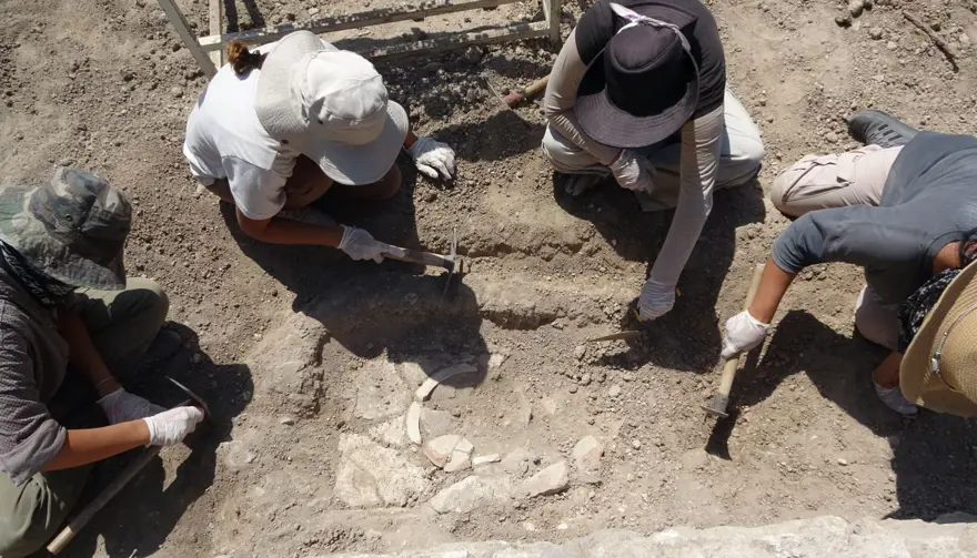 Çanakkale'de yer altında bulundu! Tam 1700 yıllık, incelemeye alındı 5 Çanakkale'de yer altında bulundu! Tam 1700 yıllık, incelemeye alındı 5