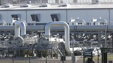 Rusya ile Çin enerji sevkiyatı ödemelerinde ulusal paraya geçiyor