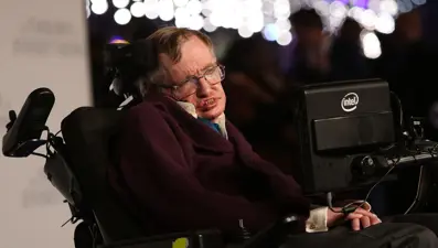 Stephen Hawking’in uzaylı kehaneti gerçek oluyor