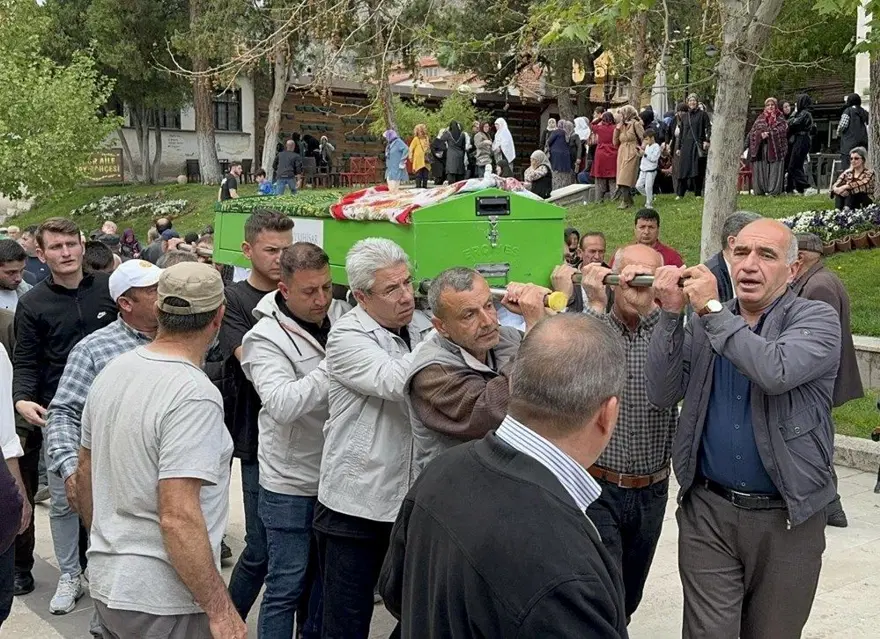 Bisikletli Zeliha’nın ölümünde kamyonet sürücüsüne istenenceza belli oldu 1