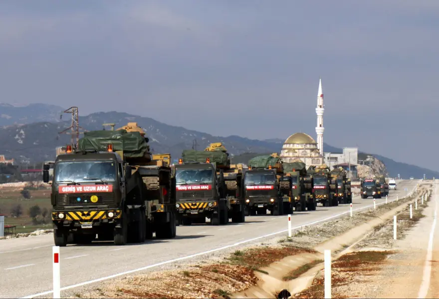 İdlib sınırına askeri sevkiyat 4