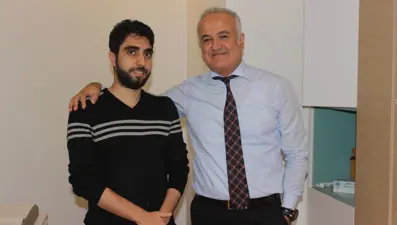 Yemenli gencin hayatını Türk doktor kurtardı