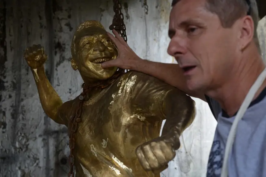 Yaşayan efsaneye bir onur daha 10