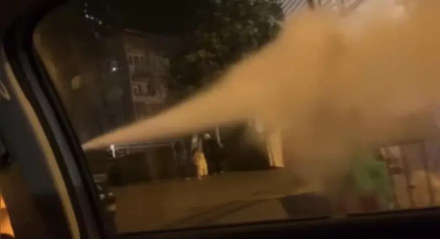 İstanbul’da kadınlara yangın söndürme tüpüyle saldırı 2 İstanbul’da kadınlara yangın söndürme tüpüyle saldırı 2