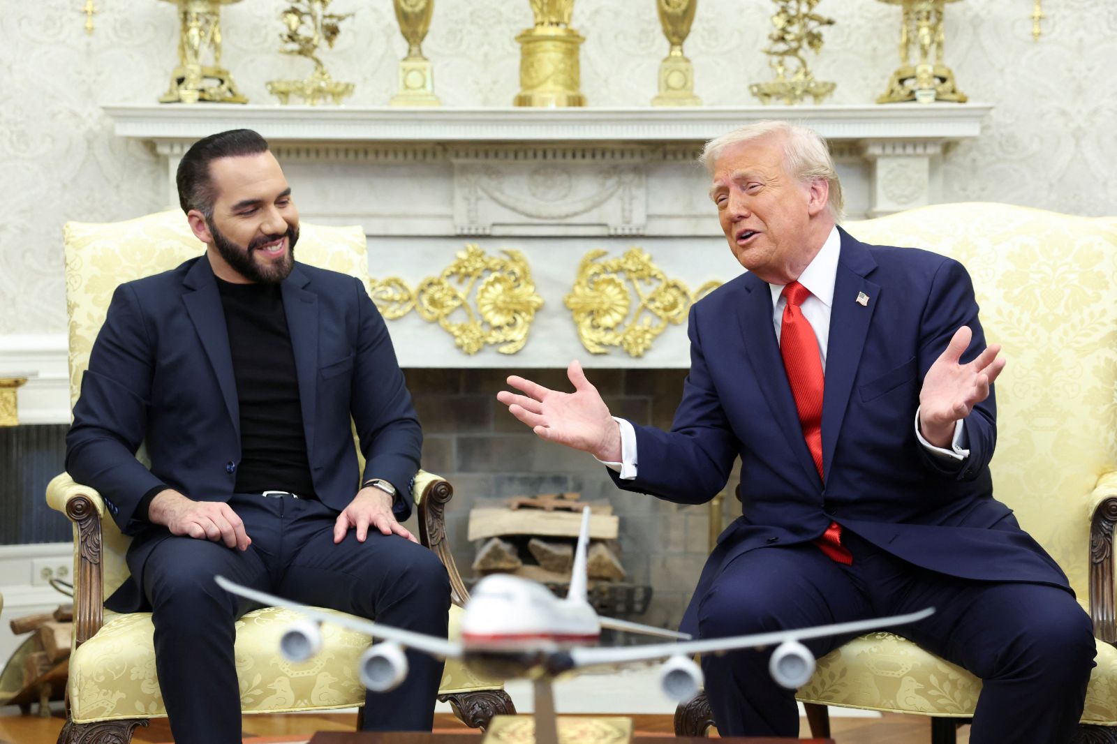Bukele, Trump’la görüştü: Yanlışlıkla sınır dışı edilen göçmen geri gönderilmeyecek