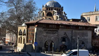 Kahramanmaraş'taki 39 tarihi cami depremde hasar gördü