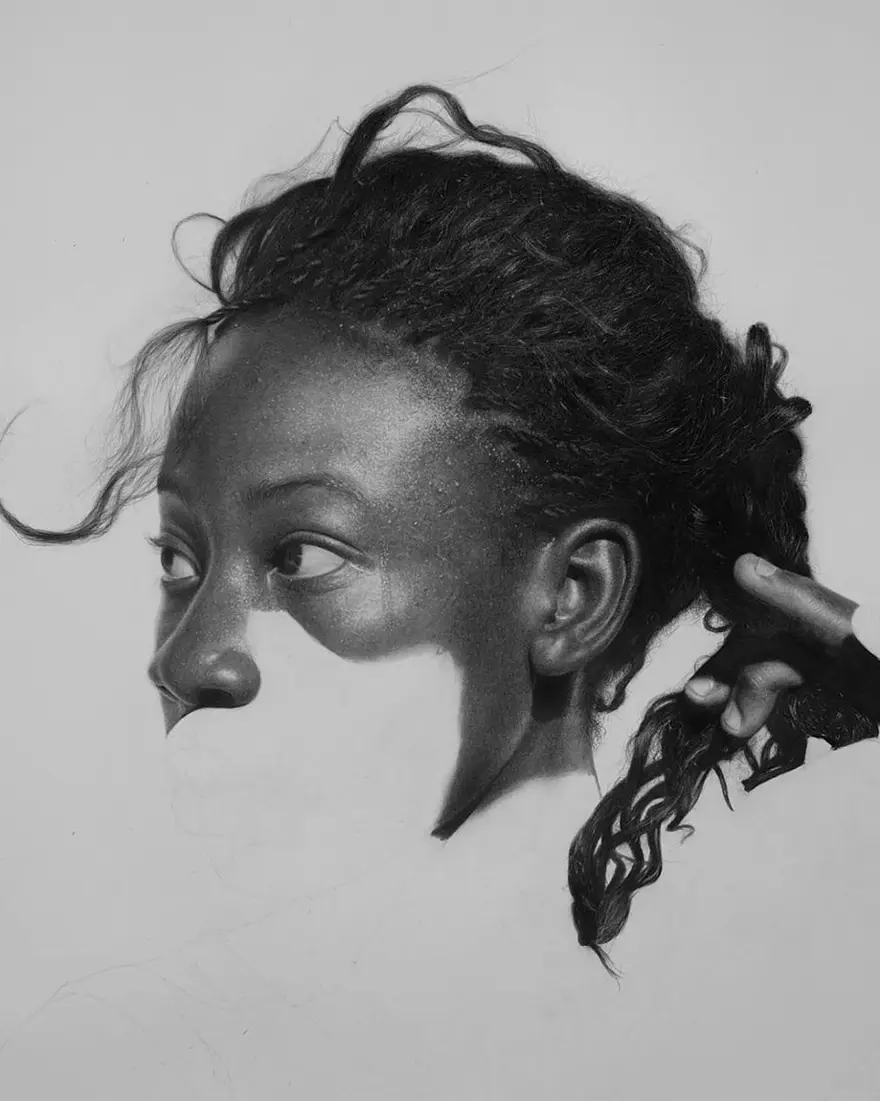 Nijeryalı sanatçının gerçeküstü resimleri 17